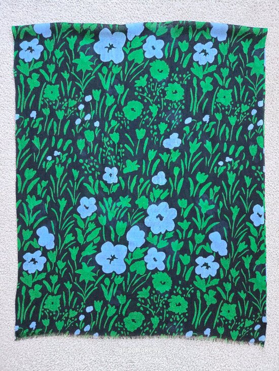 Marimekko Accessories - NWOT Marimekko Wool Fiore Scarf Iso Pikkulempi Finland Design